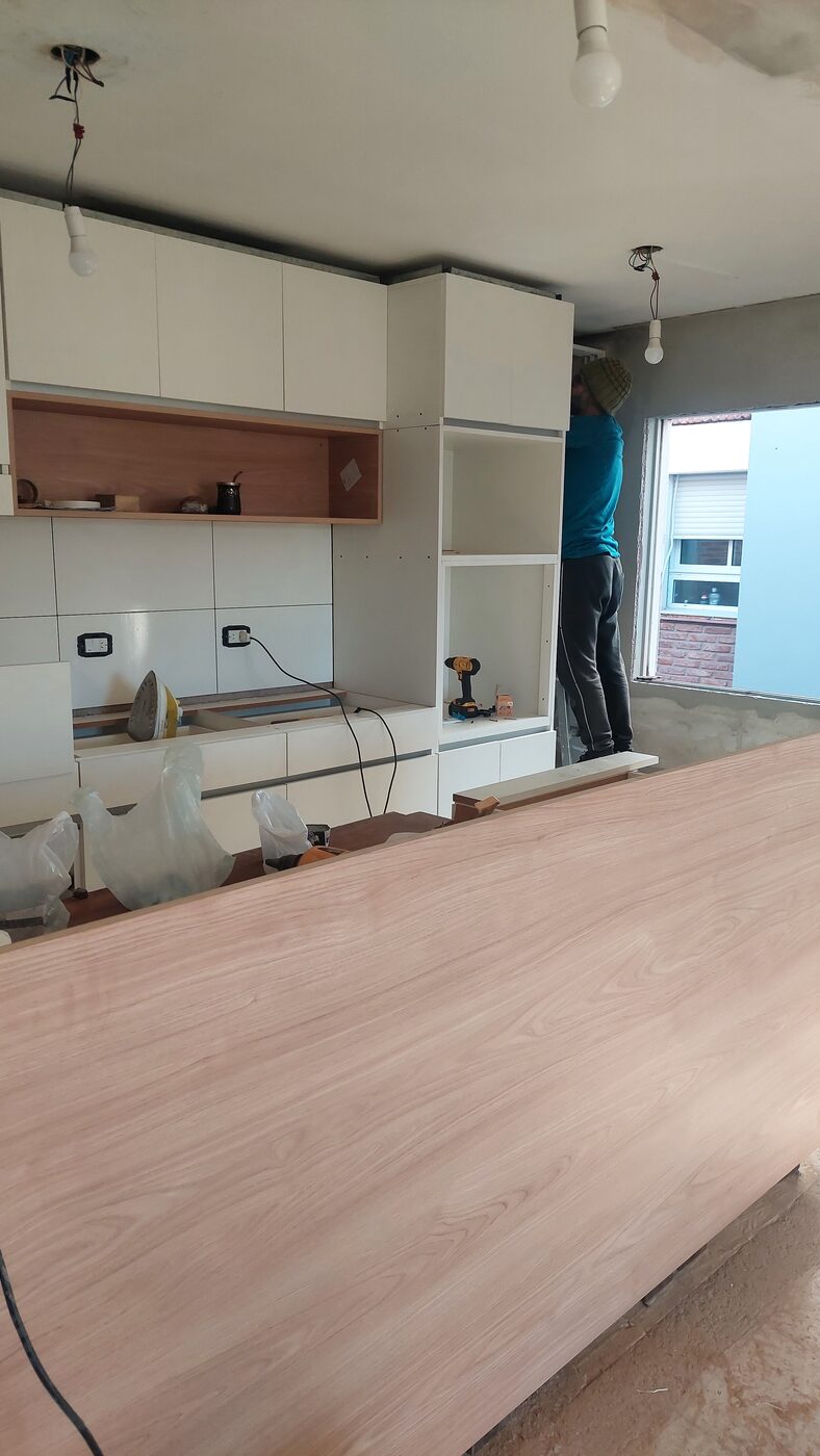 Instalación de los muebles de cocina a medida